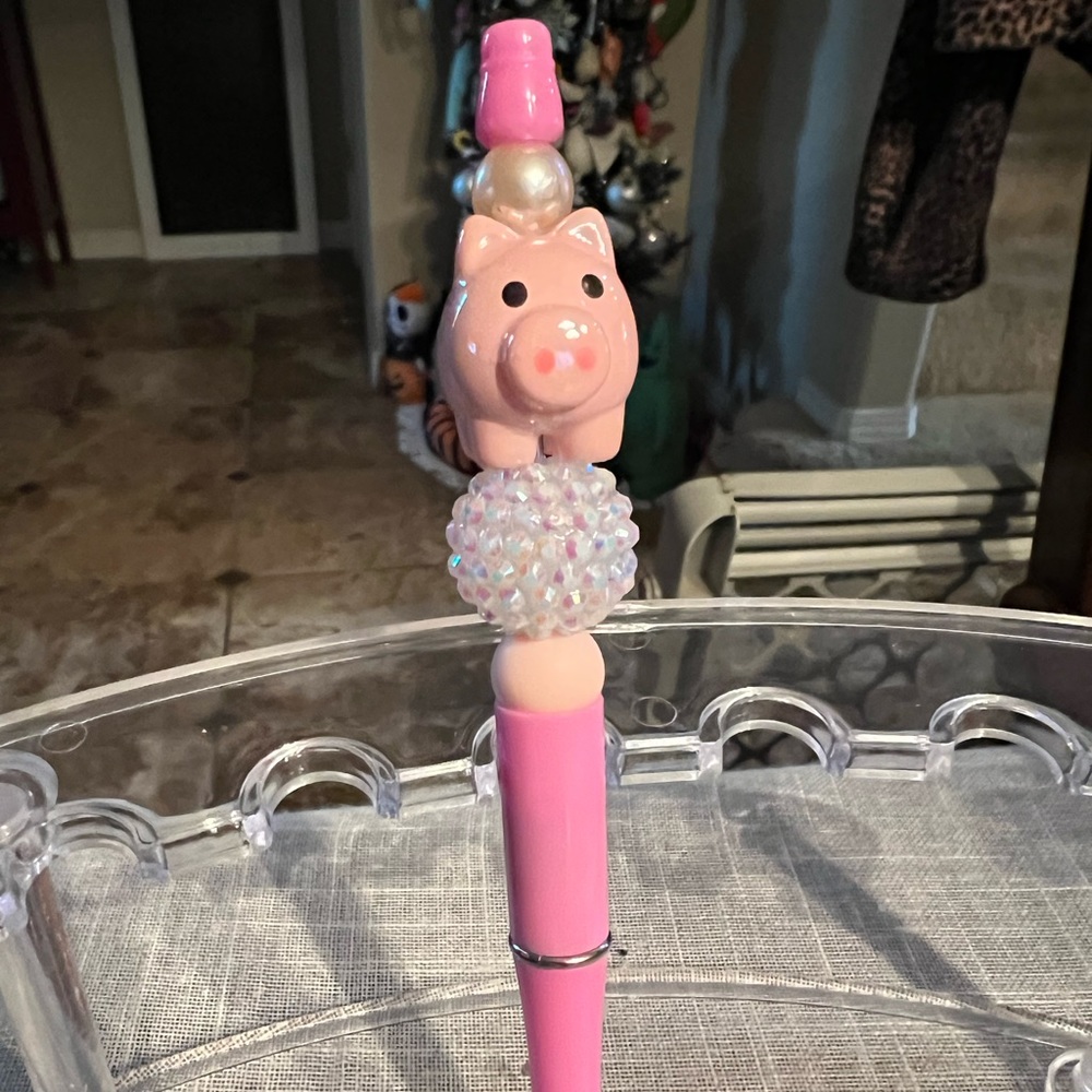 Cute pig pen